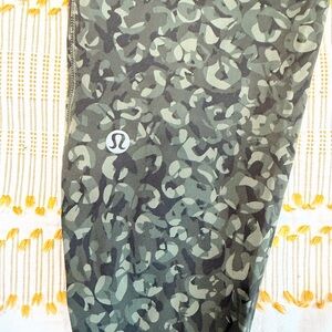 lululemon athletica Camouflage Leggings